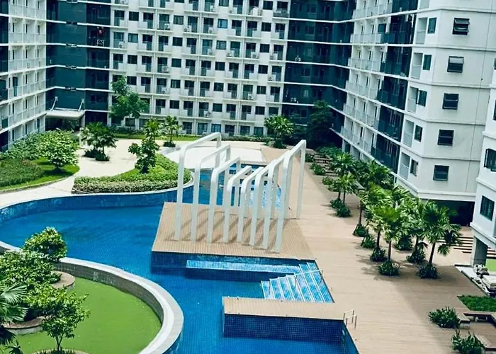 Simply Modern Staycation - 1br Pool View Walkable To Moa-shore3 Tower4 * Manila