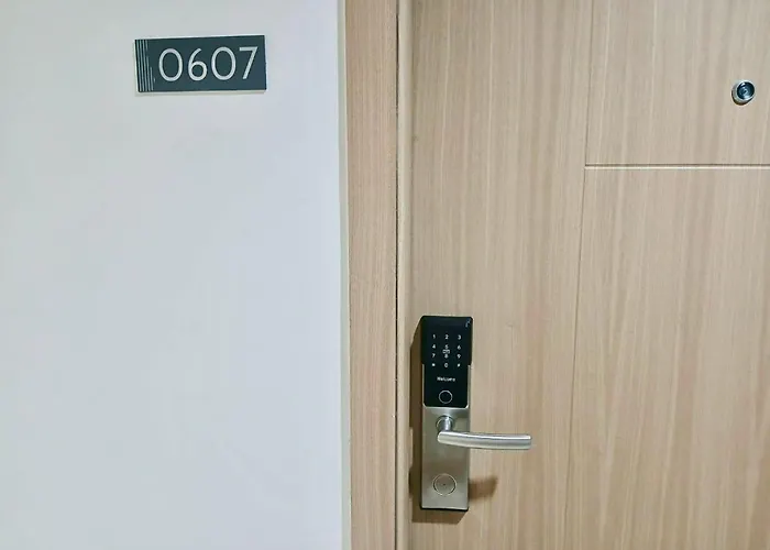Apartment Simply Modern Staycation - 1br Pool View Walkable To Moa-shore3 Tower4 *