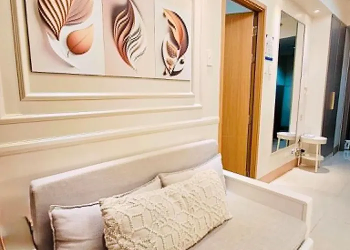 Simply Modern Staycation - 1br Pool View Walkable To Moa-shore3 Tower4 * Manila