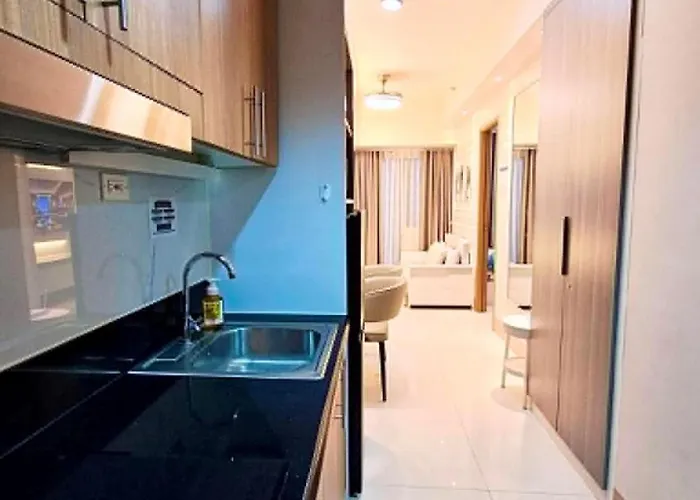 Simply Modern Staycation - 1br Pool View Walkable To Moa-shore3 Tower4 Apartment