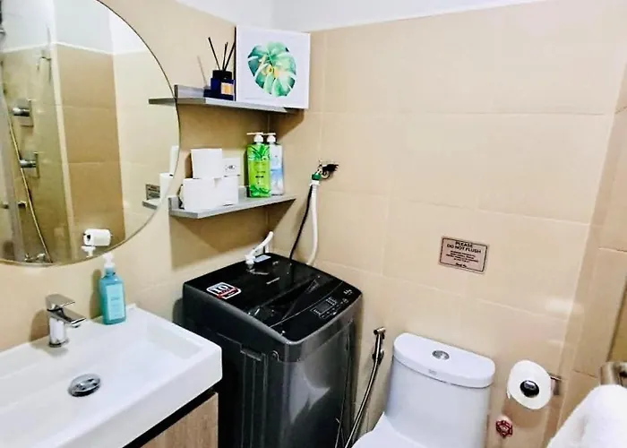 Simply Modern Staycation - 1br Pool View Walkable To Moa-shore3 Tower4 * Manila